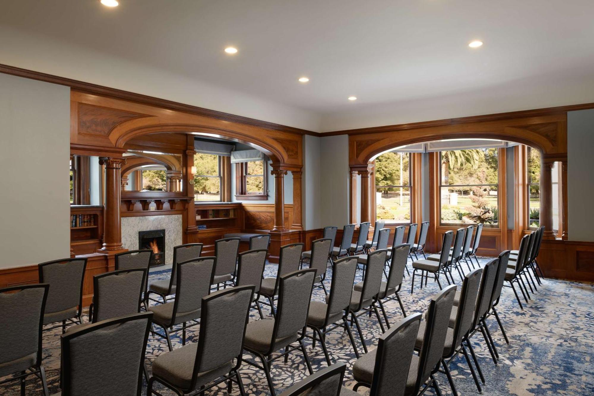 Отель Hayes Mansion San Jose, Curio Collection By Hilton Экстерьер фото